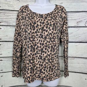 Victoria’s Secret Leopard Print Long Sleeve Top Size M